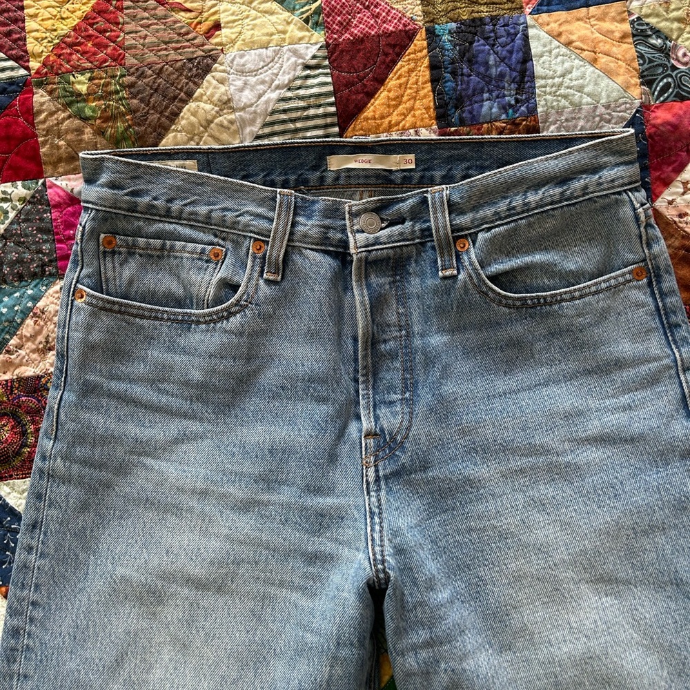 Levi's Wedgie Jeans